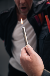 HÖHNER | Premium Stabfeuerzeug